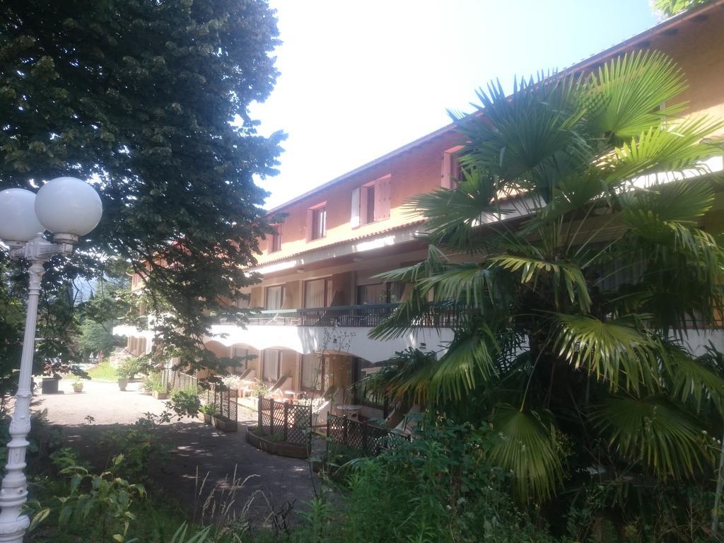 Hotel Le Mas Fleuri Vernet-les-Bains Eksteriør bilde