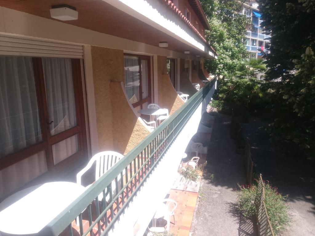 Hotel Le Mas Fleuri Vernet-les-Bains Eksteriør bilde