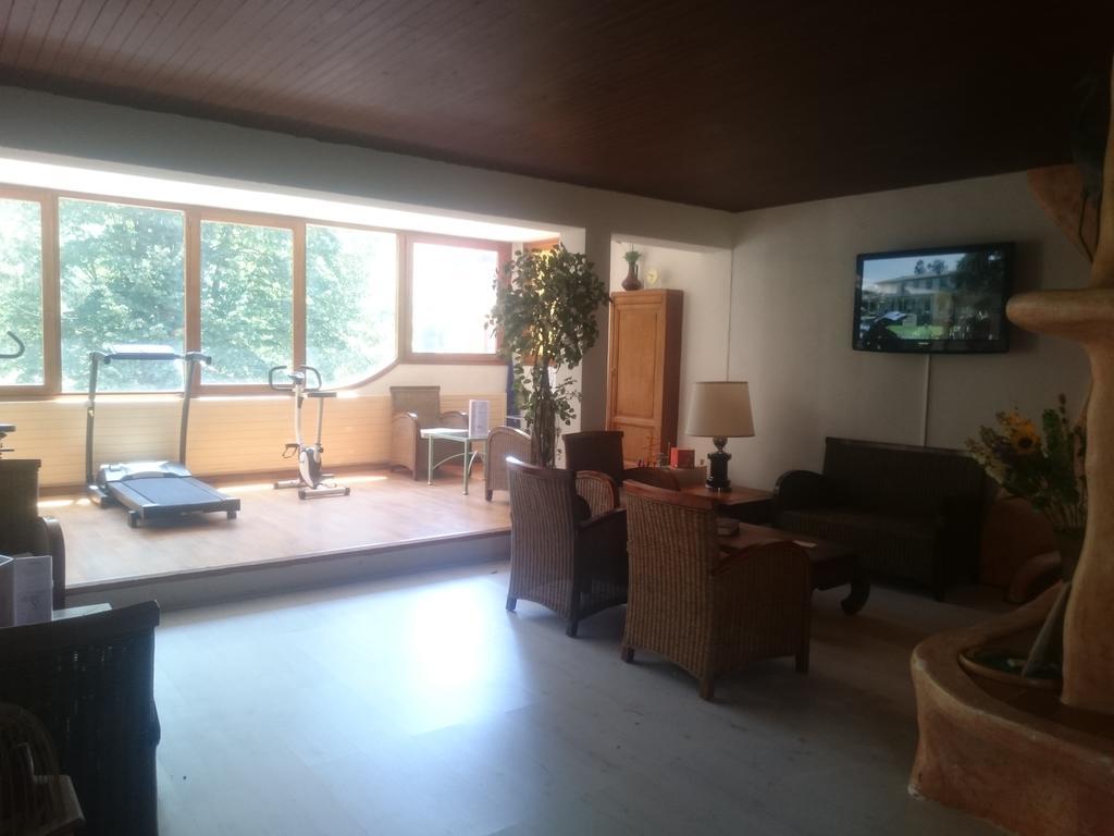 Hotel Le Mas Fleuri Vernet-les-Bains Eksteriør bilde