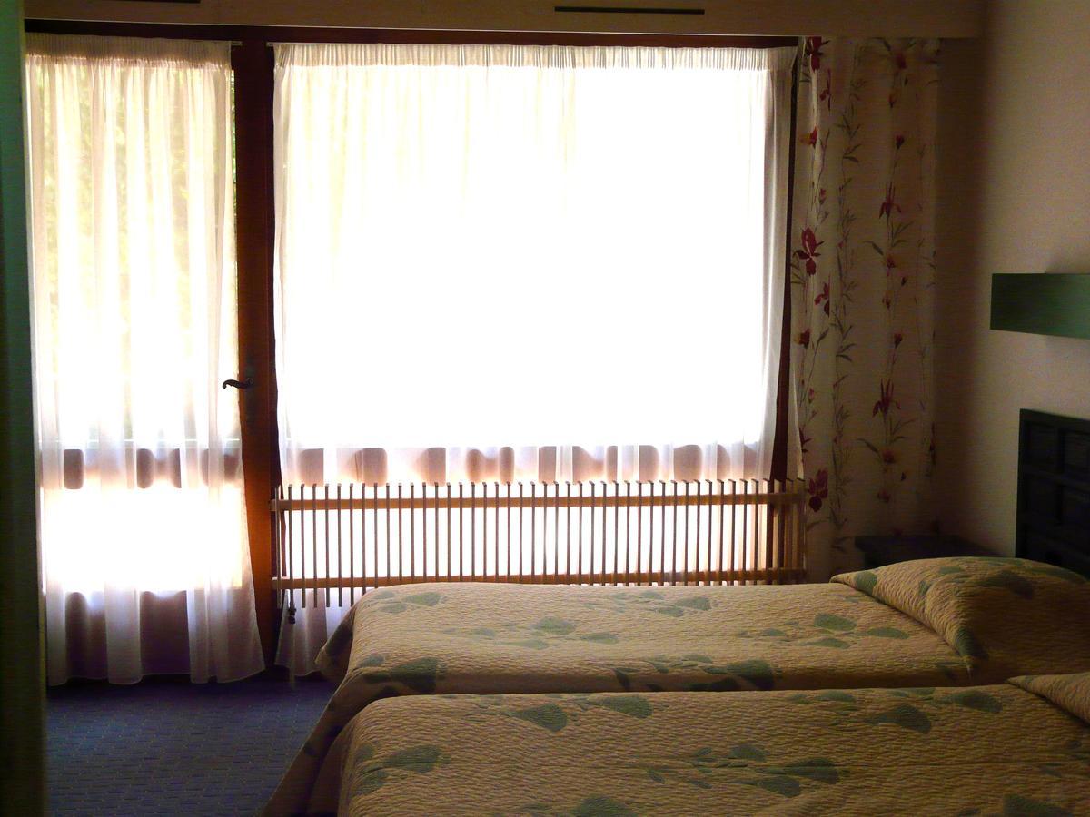 Hotel Le Mas Fleuri Vernet-les-Bains Eksteriør bilde